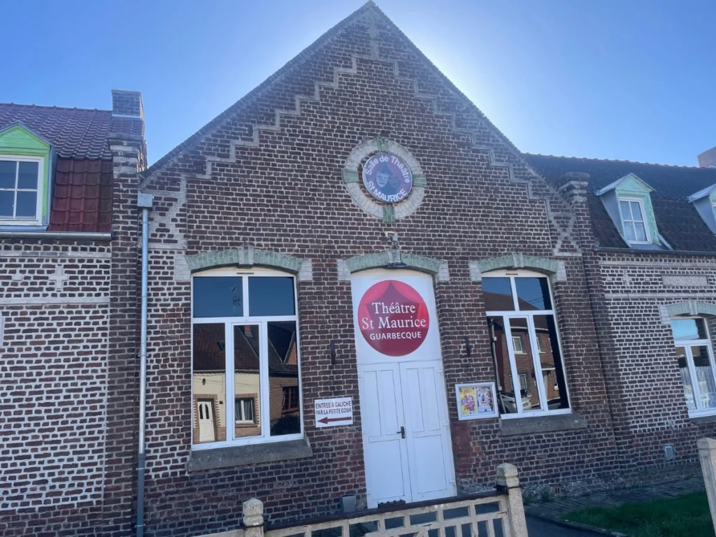Salle ST Maurice Extérieur 2